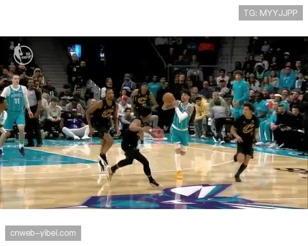 黄蜂四连胜迎战独行侠,布兰登·米勒稳定输出考验连败对手 黄蜂四连胜迎战独行侠,布兰登·米勒稳定输出考验连败对手