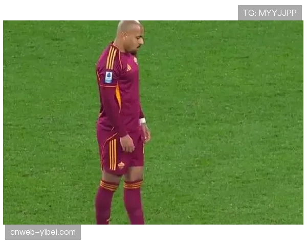 那不勒斯2-2战平罗马：马伦双响难救主，桑托斯扳平比分